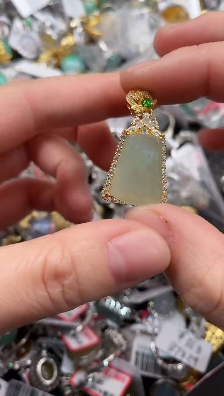 银S925镶嵌戒指翡翠888               7