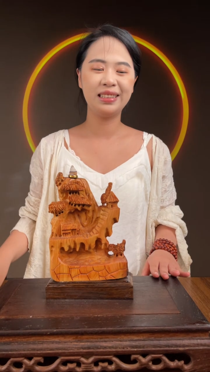 柏木（崖柏）手工摆件,先抢先得! 编号:26