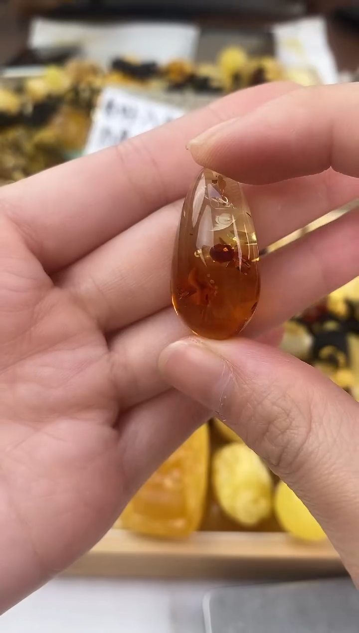 裸石琥珀未镶嵌天然琥珀蜜蜡