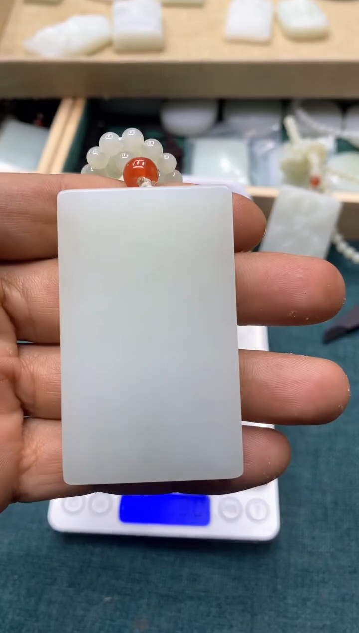 【闪购商品】定制和田玉精品挂件