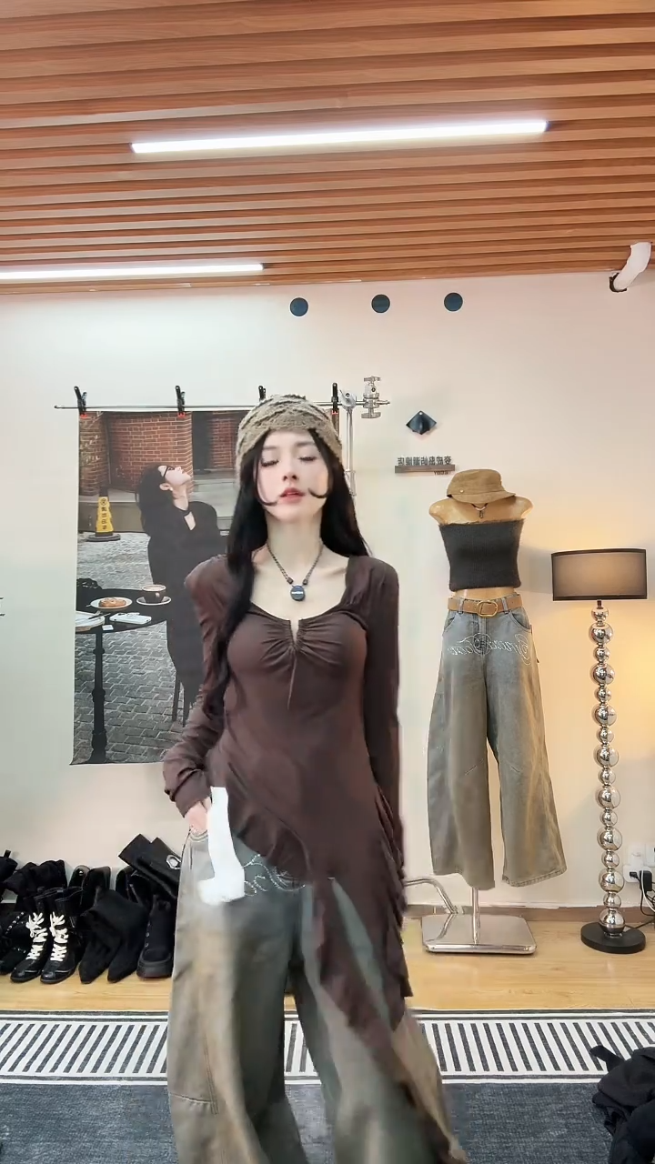 潮牌上衣清清清清