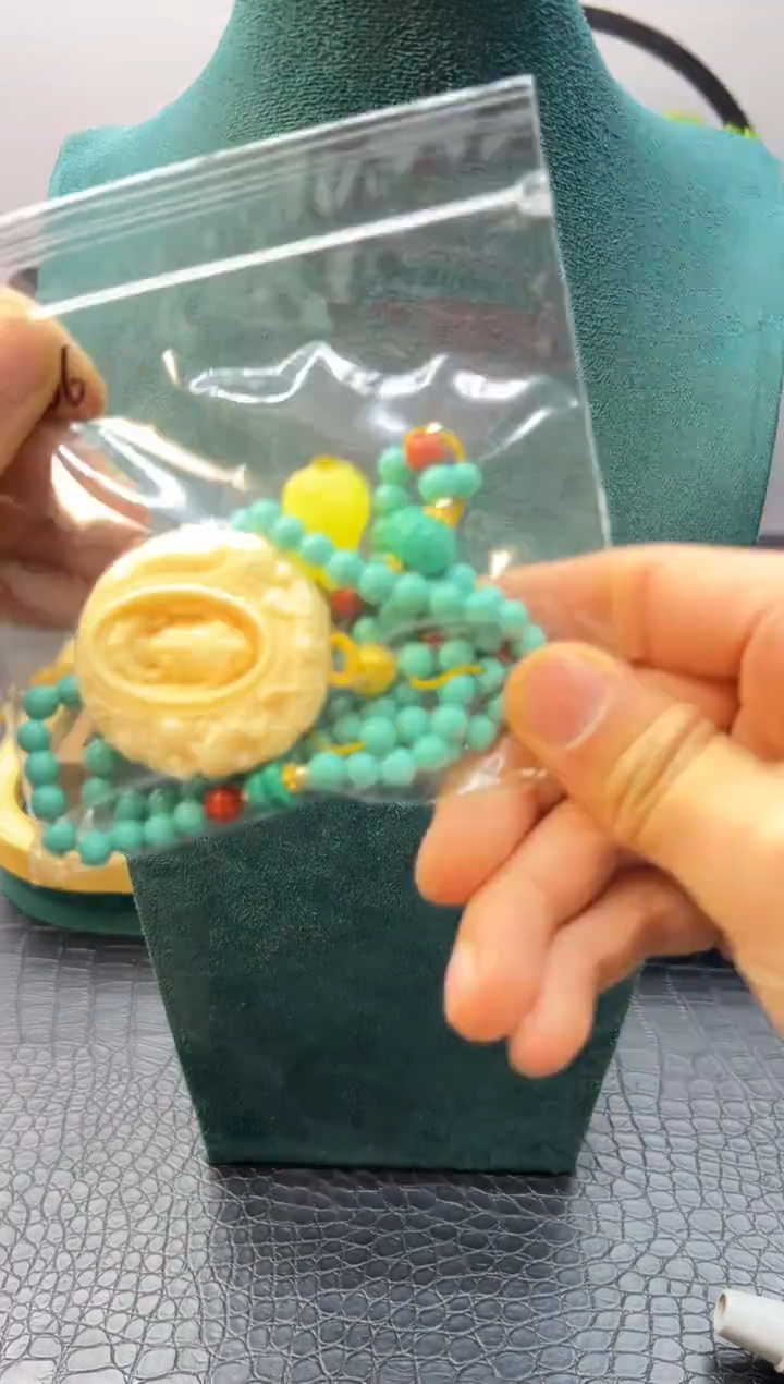 【闪购商品】玛瑙/玉髓颈饰14K金镶嵌X166         