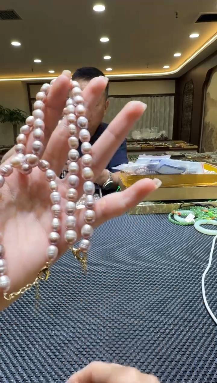 颈饰未镶嵌淡水珍珠项链