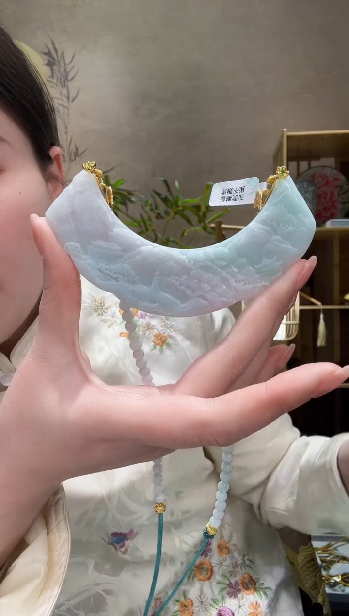 【闪购商品】翡翠颈饰未镶嵌吊坠