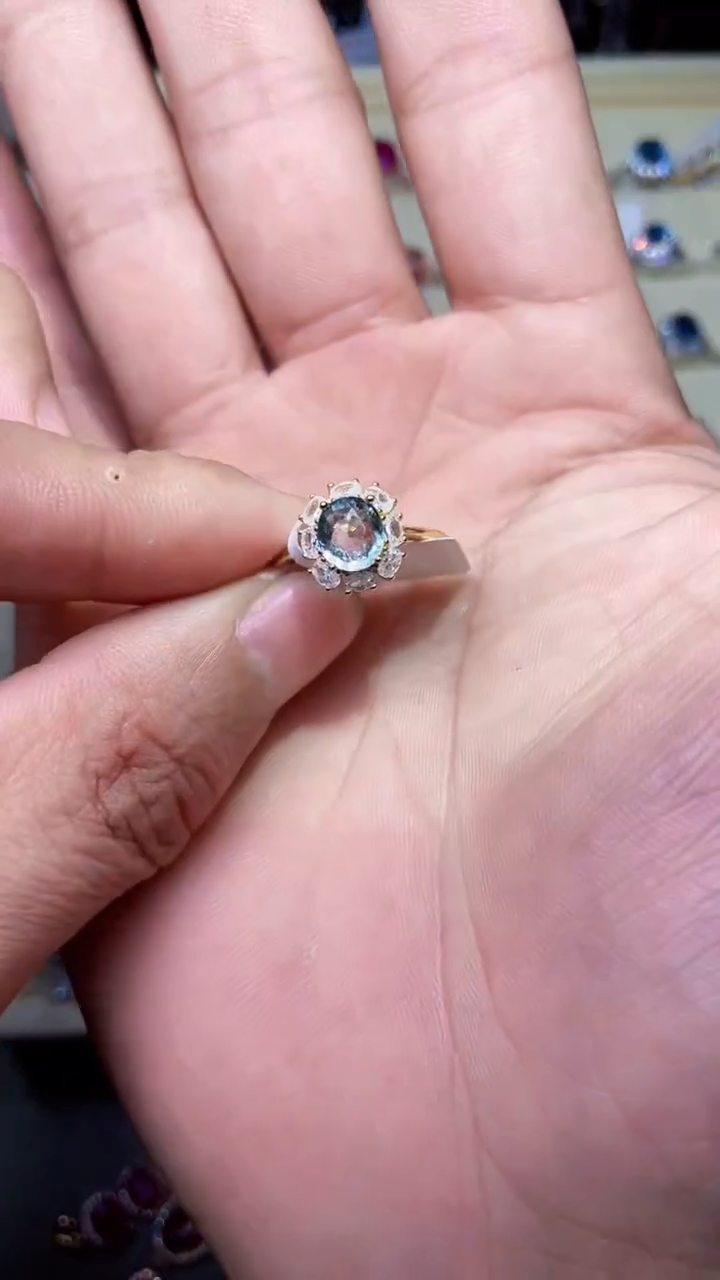 【闪购商品】碧玺戒指银S925镶嵌.......