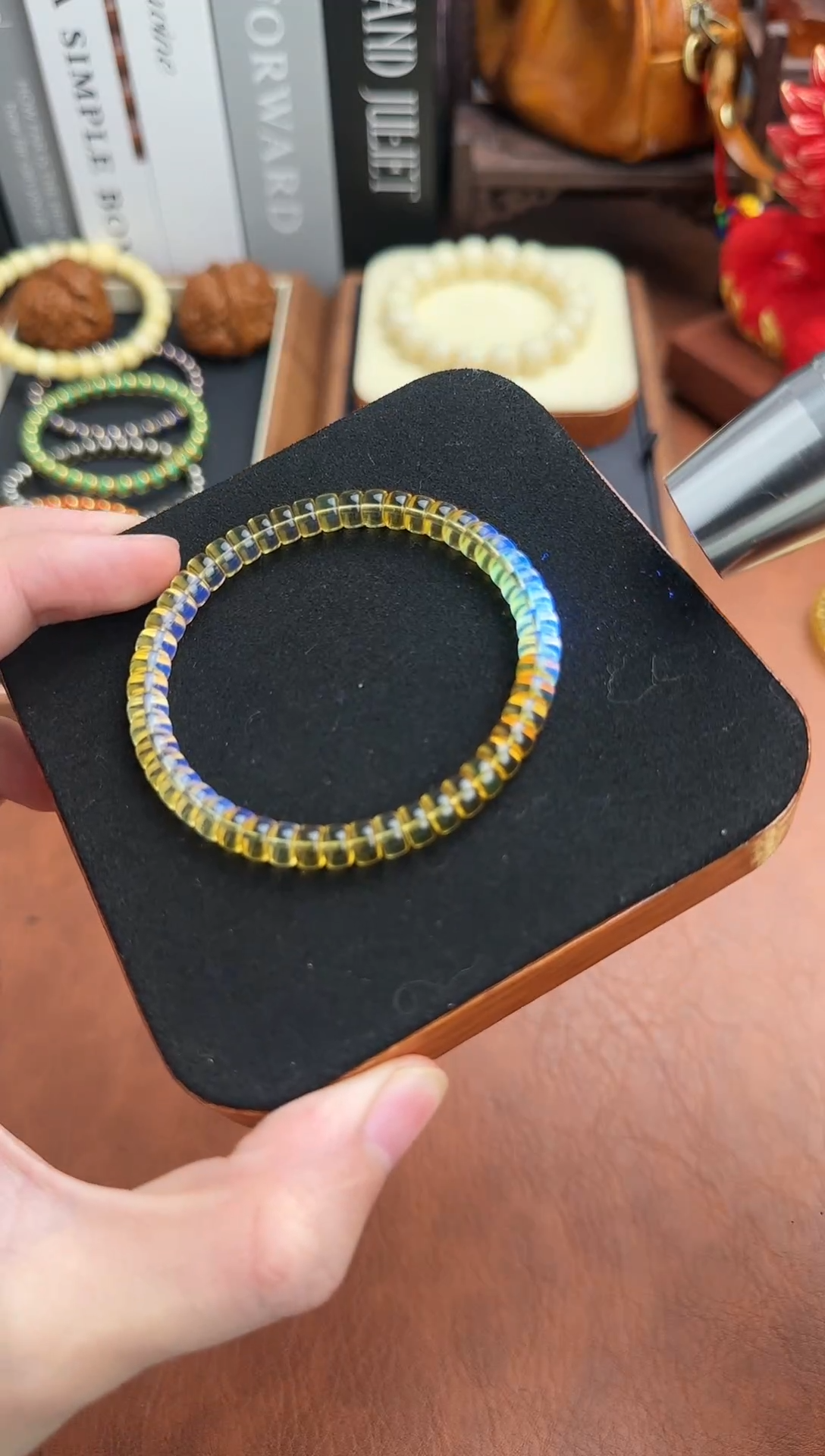 【闪购商品】琥珀裸石未镶嵌缅甸金蓝6.0mm