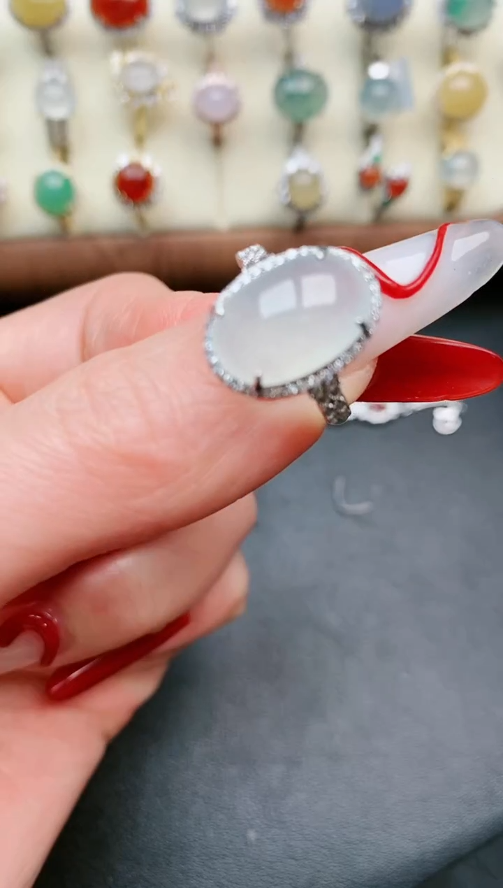 【闪购商品】翡翠戒指银S925镶嵌......