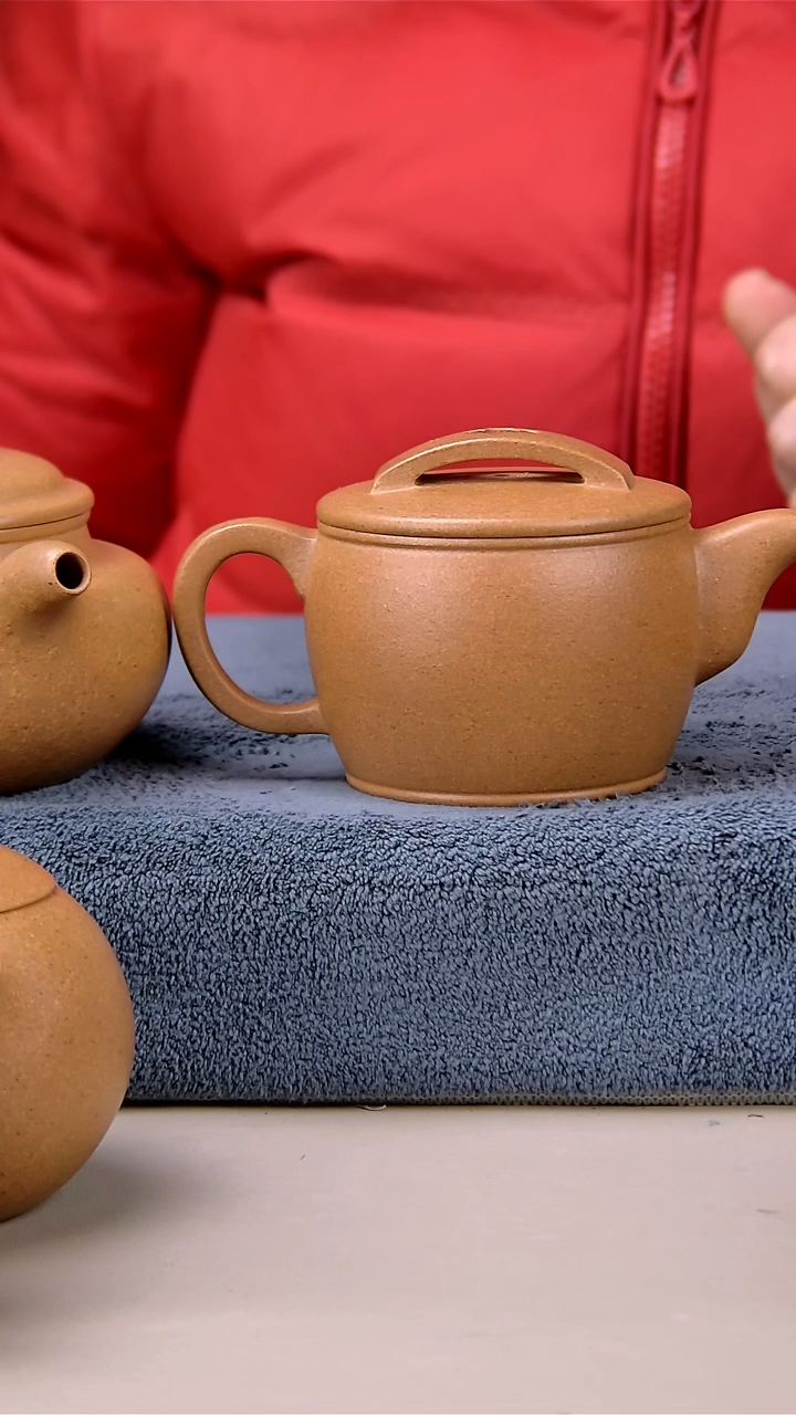 【闪购商品】紫砂茶壶170/180梨皮黄段汉娃 