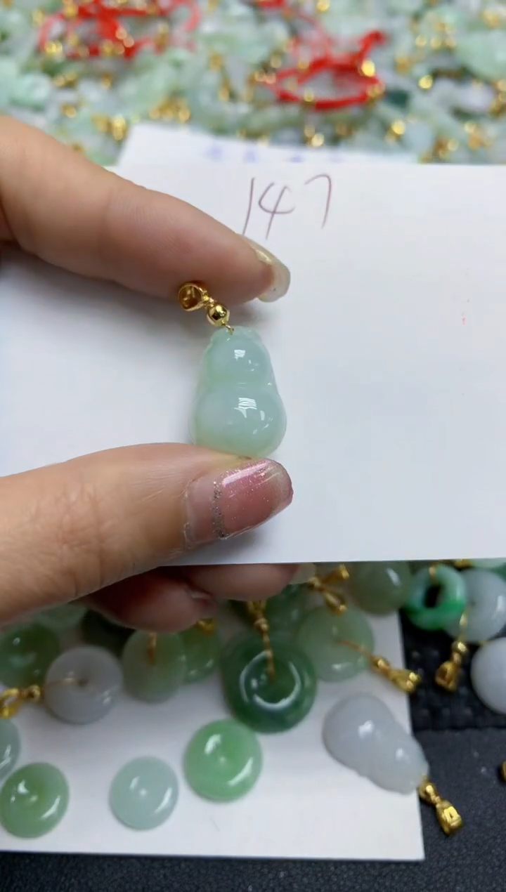 【闪购商品】翡翠颈饰合金天然翡翠A货