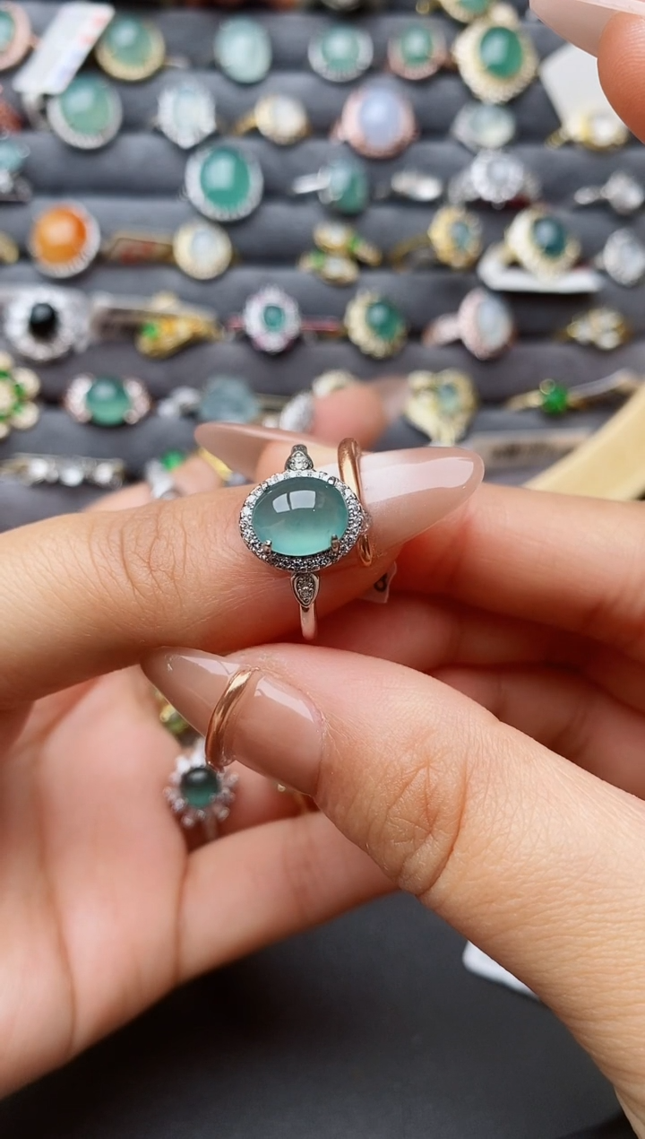 【闪购商品】翡翠戒指银S925镶嵌瑞丽市颜玉珠宝