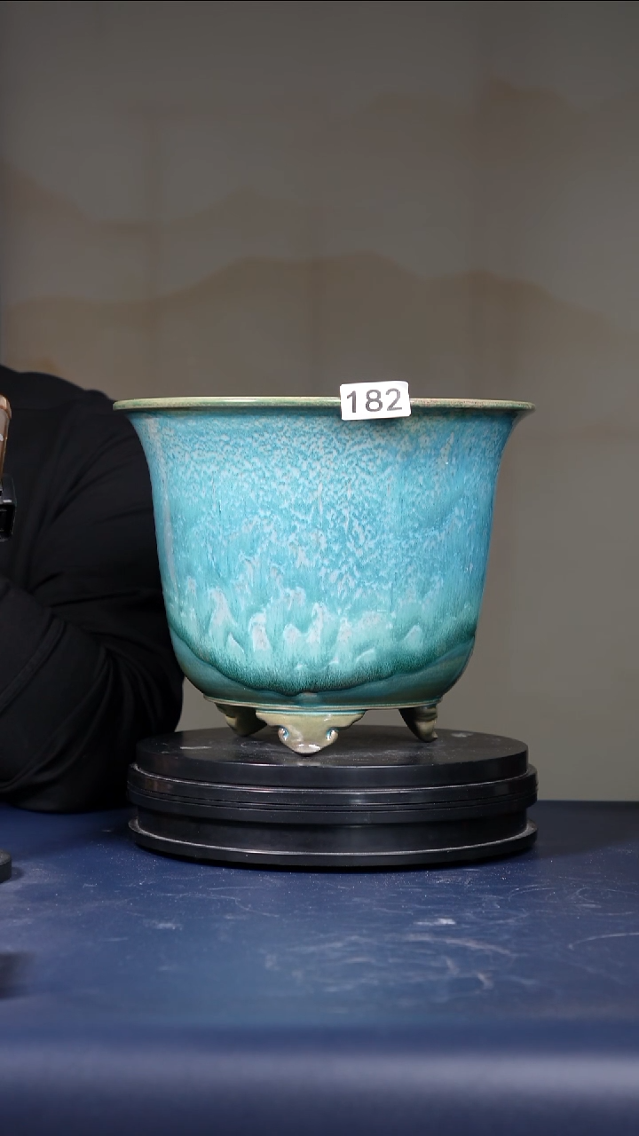 其他瓷厚****！182号青绿釉云足盆