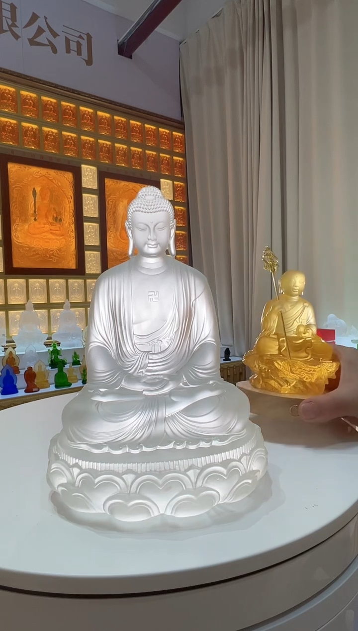 【闪购商品】茶宠琉璃透色22公分 药师佛