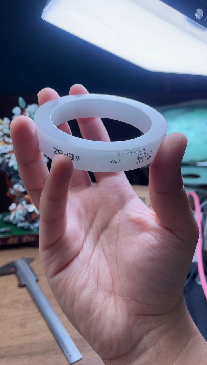 【闪购商品】定制翡翠手镯未镶嵌定制