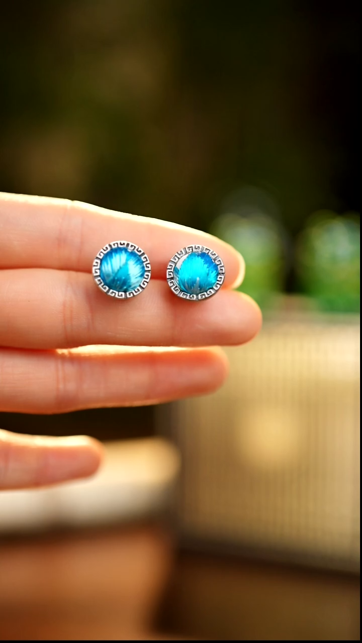 刺绣R****r私人定制苗族手工Q222