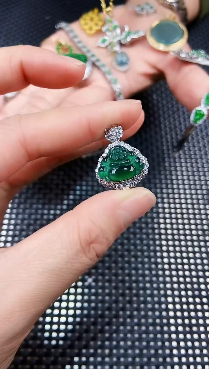 【闪购商品】翡翠吊坠(不含链)未镶嵌111111111