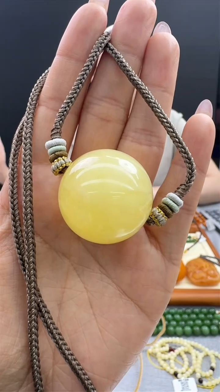 【闪购商品】琥珀颈饰未镶嵌570秒拍号微瑕