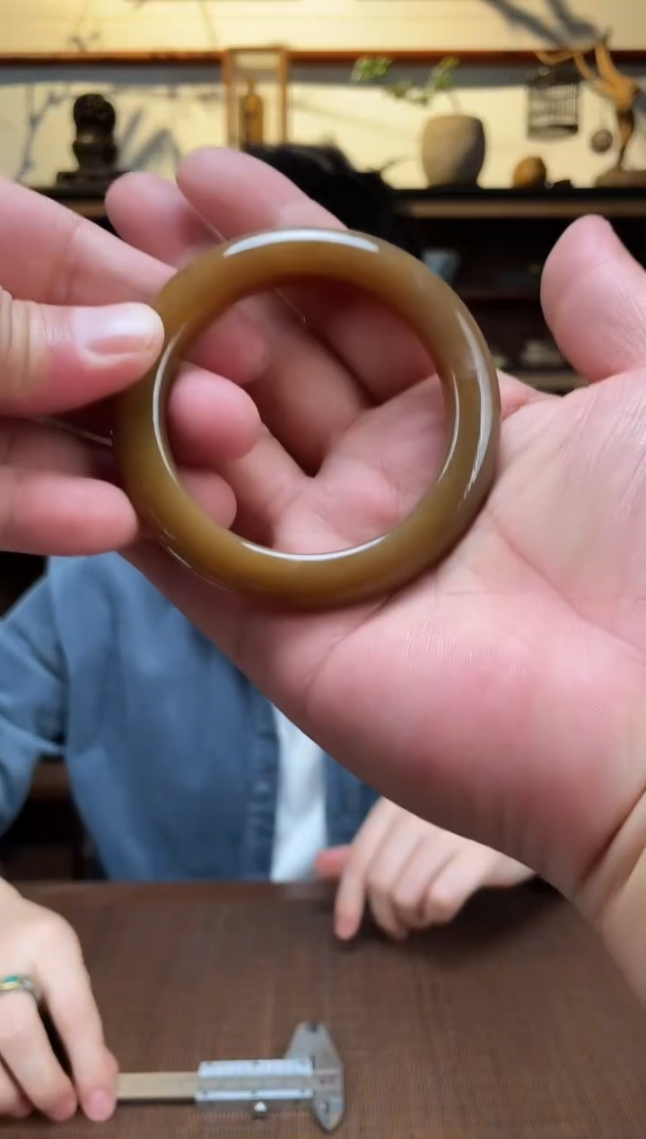 【闪购商品】和田玉手镯未镶嵌57#糖料手镯YR