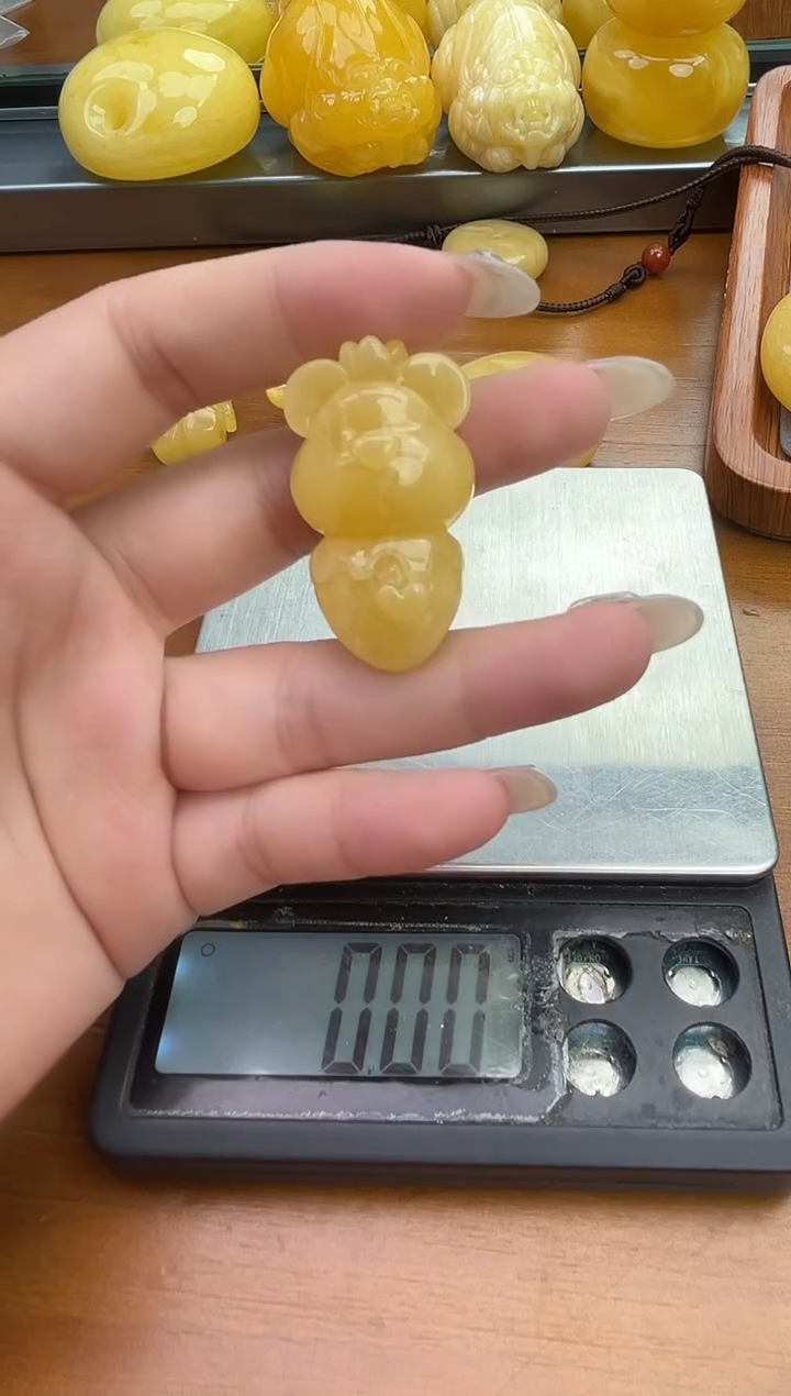 裸石琥珀未镶嵌琥珀蜜蜡吊坠