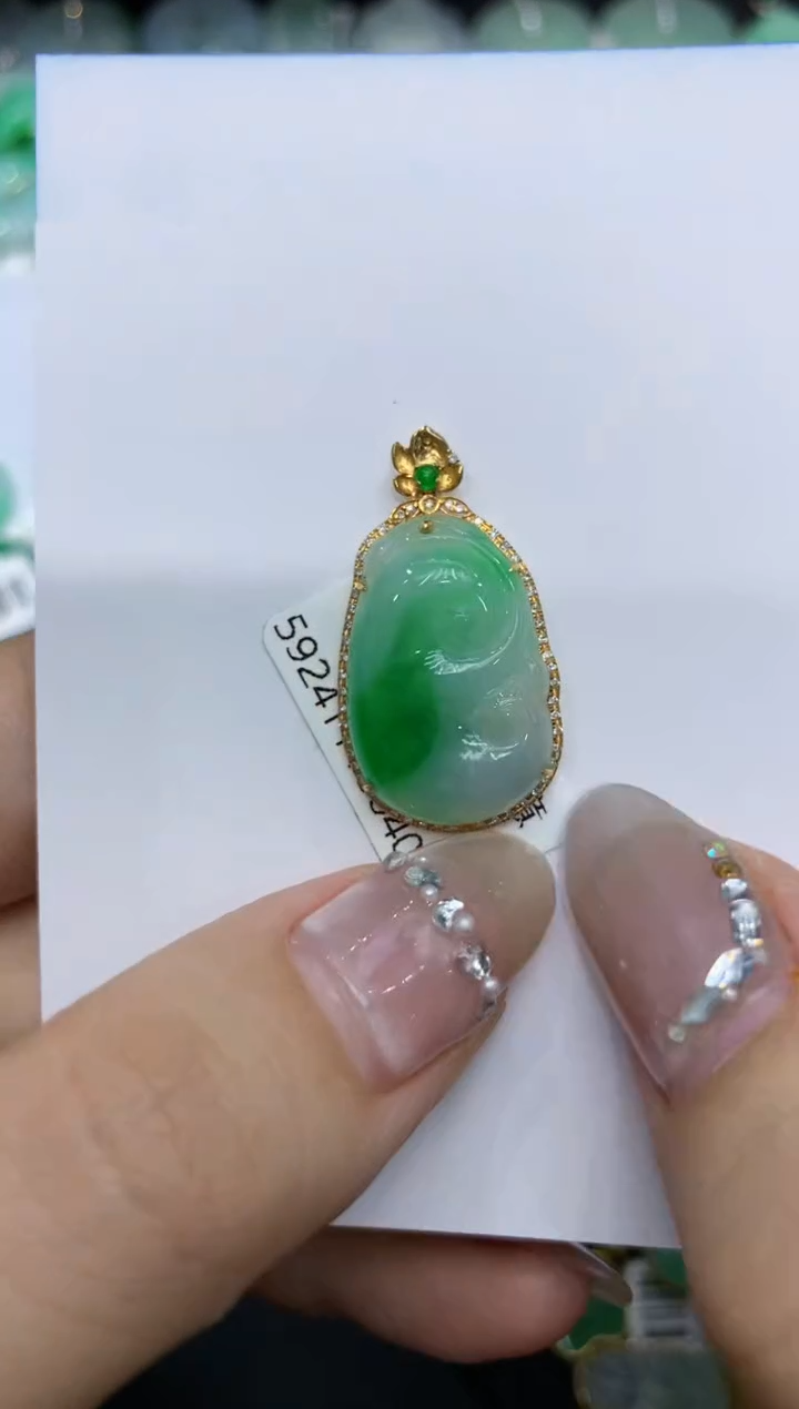 【闪购商品】翡翠颈饰18K金镶嵌222222222