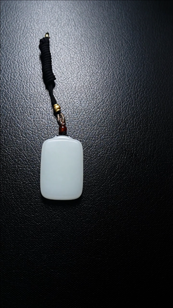 【闪购商品】和田玉颈饰未镶嵌无事牌