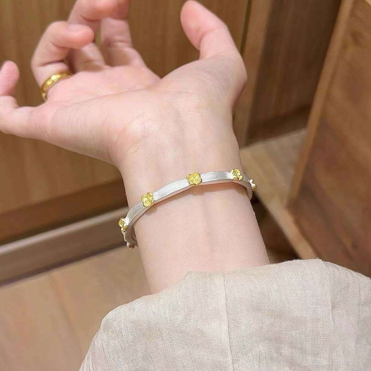 足银手镯 桂花足银999.9实心开口镯精致创意描金幸运花