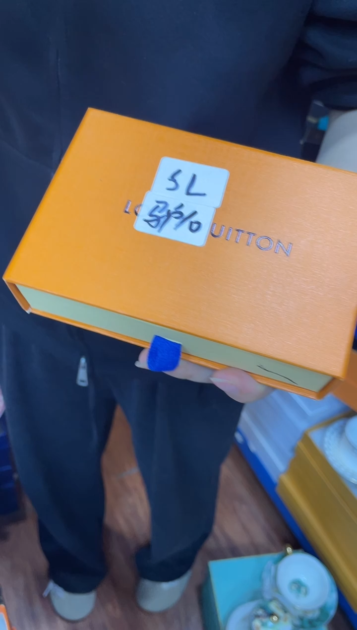 杯鸿辉家品牌瓷器，京东包邮！