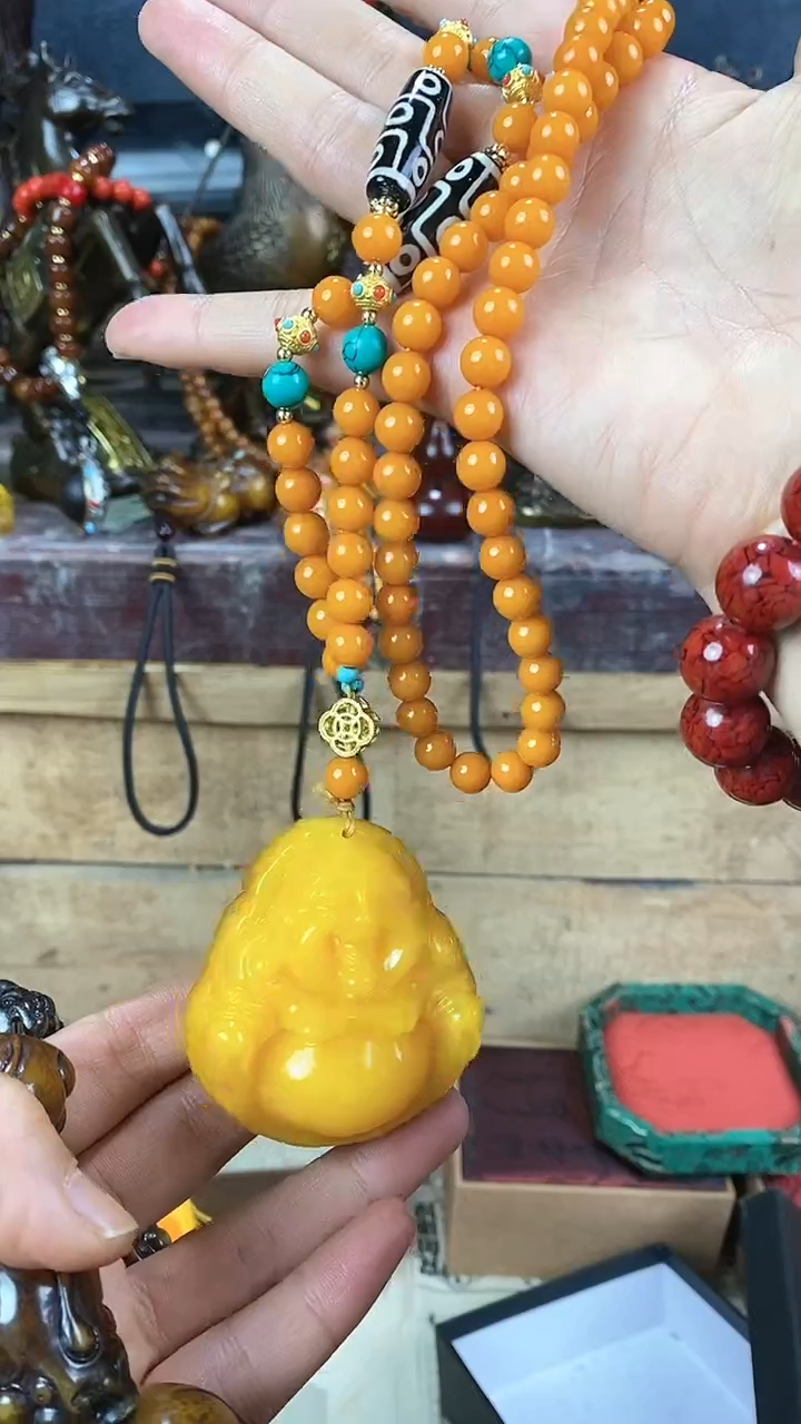 【闪购商品】琥珀颈饰未镶嵌猪妹精品专属链接