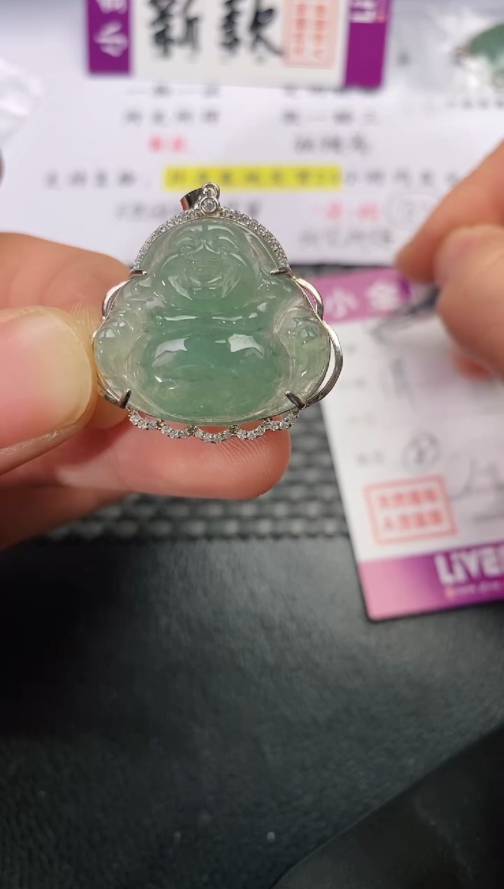 颈饰银S925镶嵌翡翠逝**痕吊坠