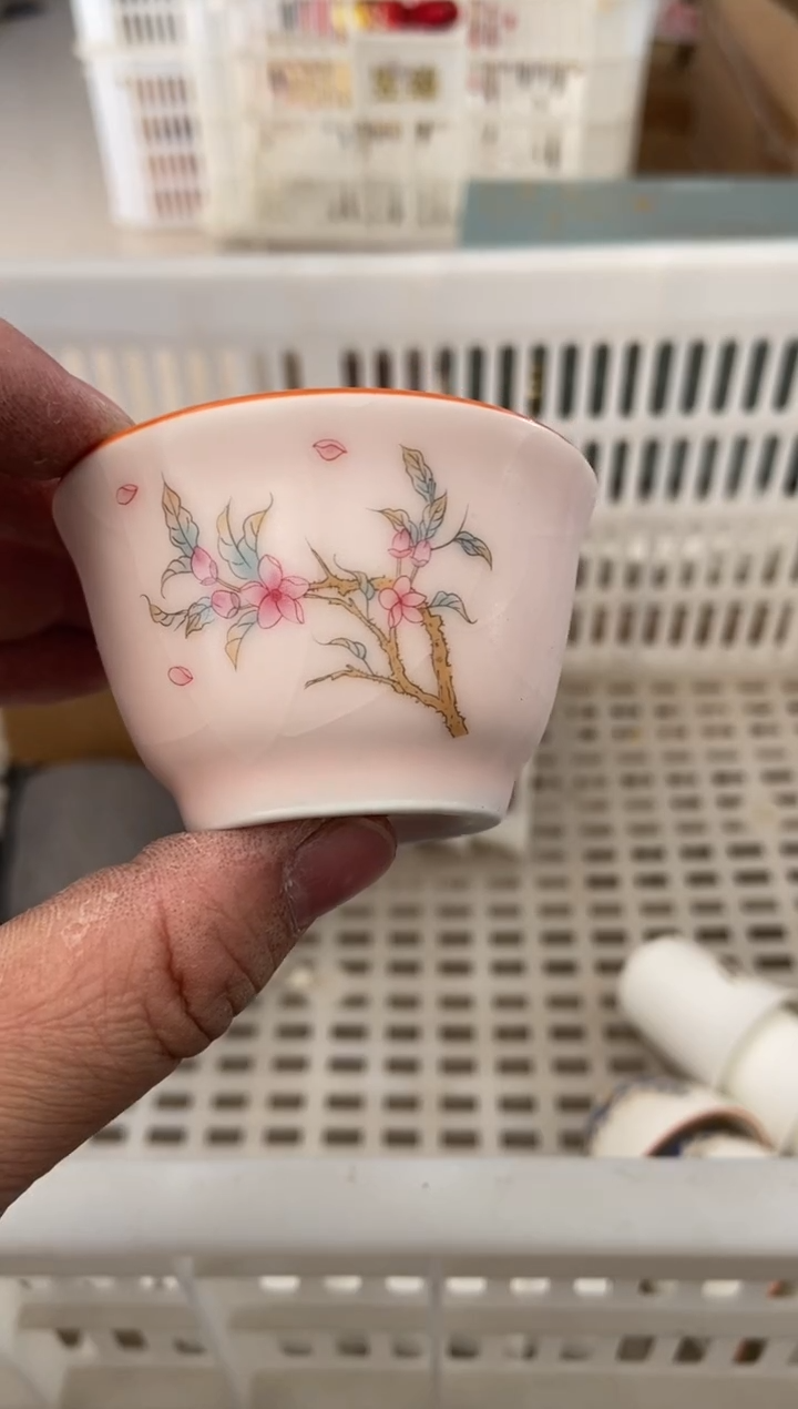 杯子瓷无运费险有瑕疵的摄影的产品有使用过的痕迹有点脏介意勿拍