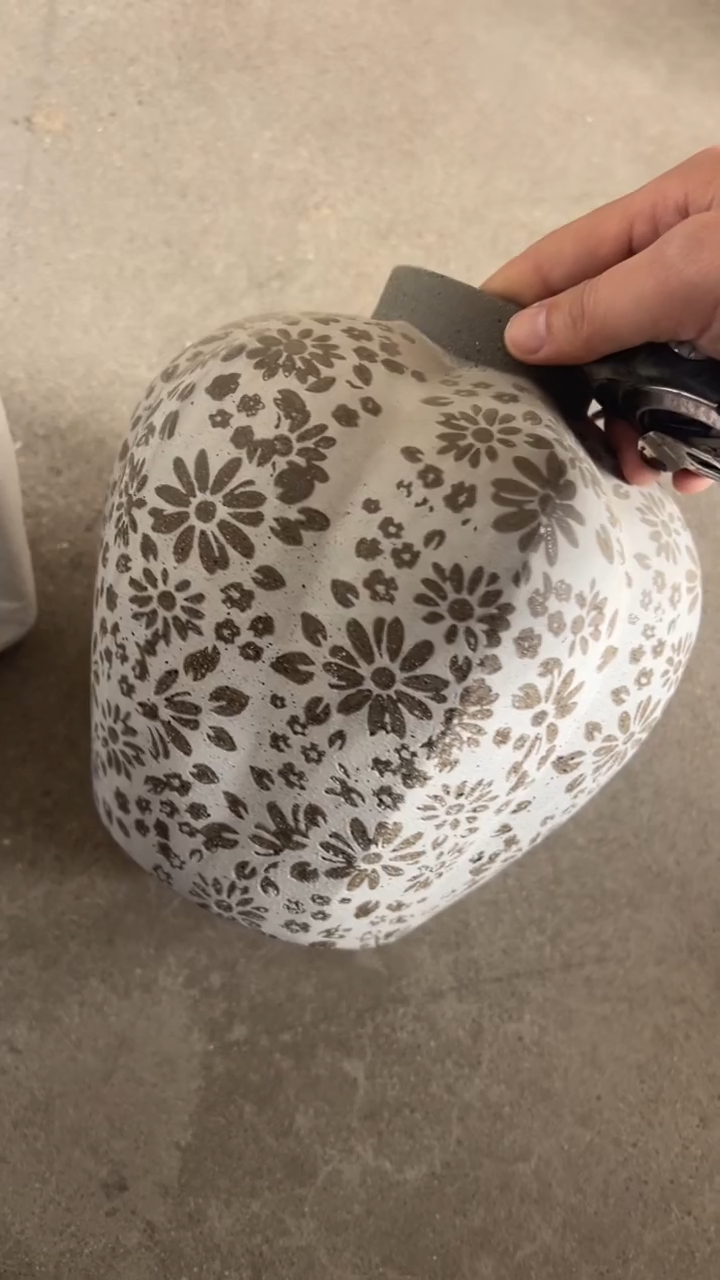 【闪购商品】陶瓷花盆外口21CM内口5.5CM