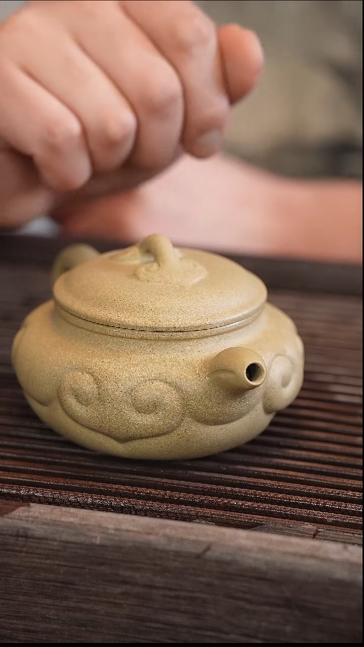 茶壶紫砂如意仿古 本绿 半手工 260cc