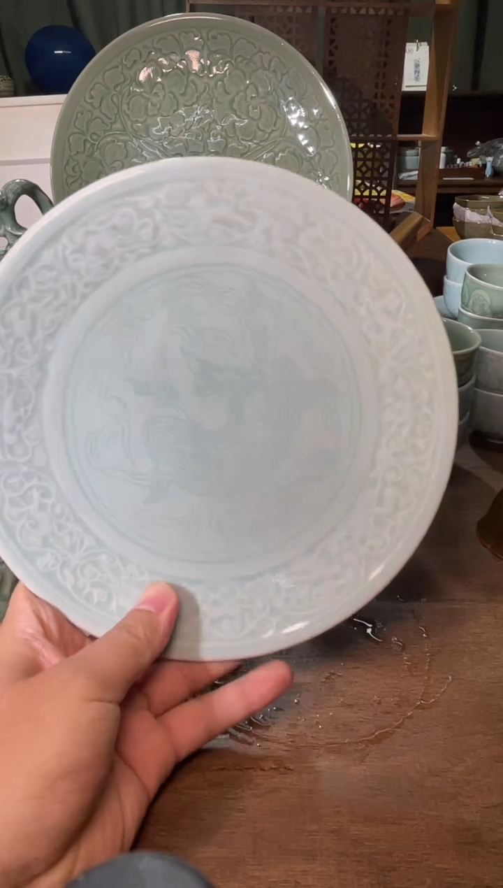 微瑕天青色大唐春龙盘