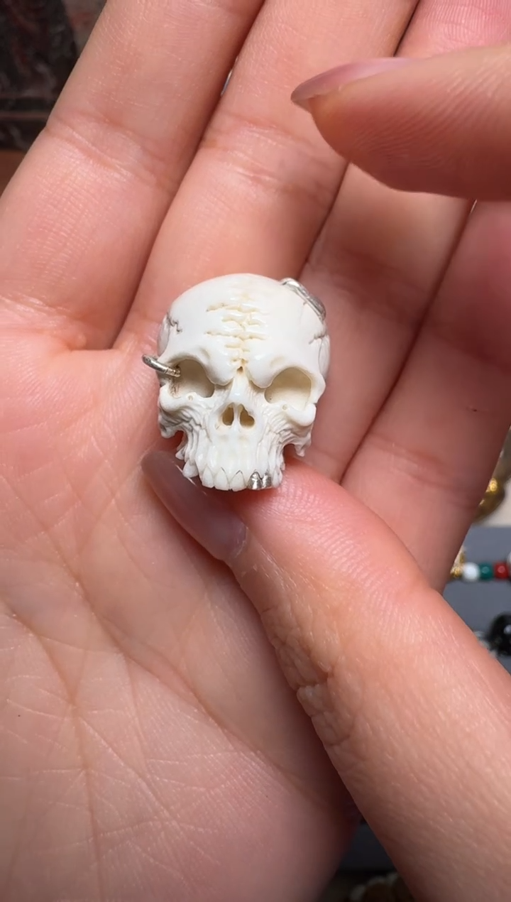 【闪购商品】鹿骨吊坠雕刻三通