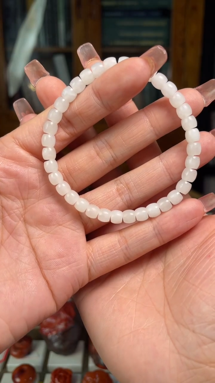【闪购商品】和田玉手串未镶嵌特色