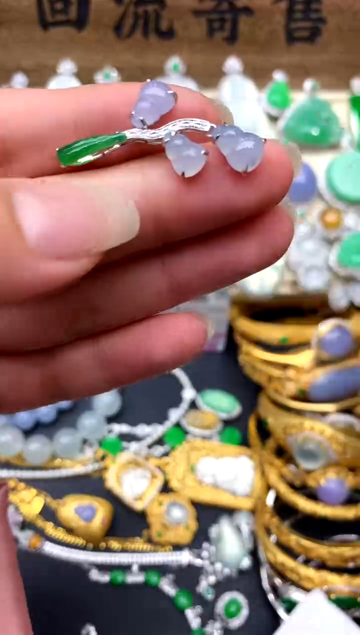 【闪购商品】翡翠颈饰18K金镶嵌146-中国好珍宝