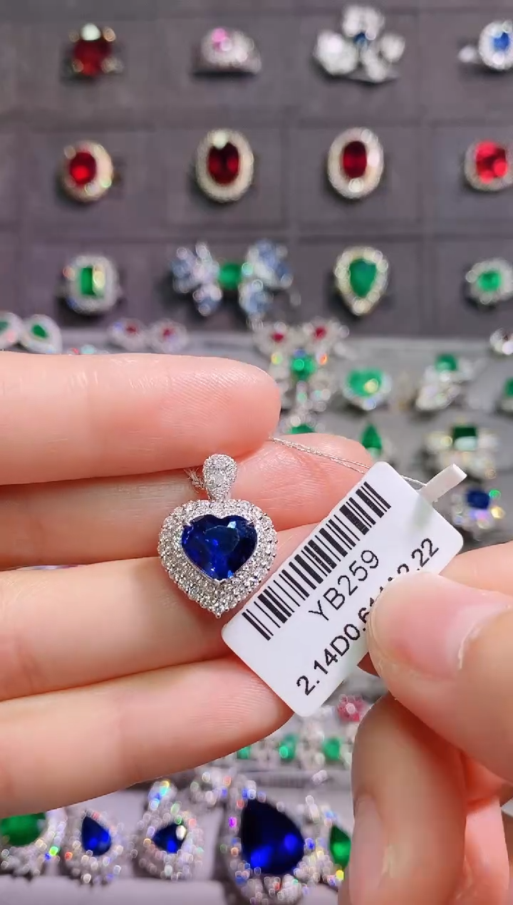 【闪购商品】蓝宝石18K金吊坠18K金镶嵌--