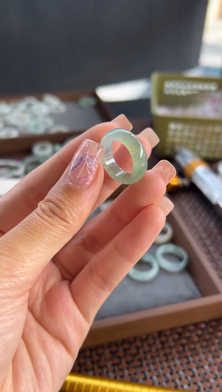 【闪购商品】翡翠吊坠(不含链)未镶嵌523买断10