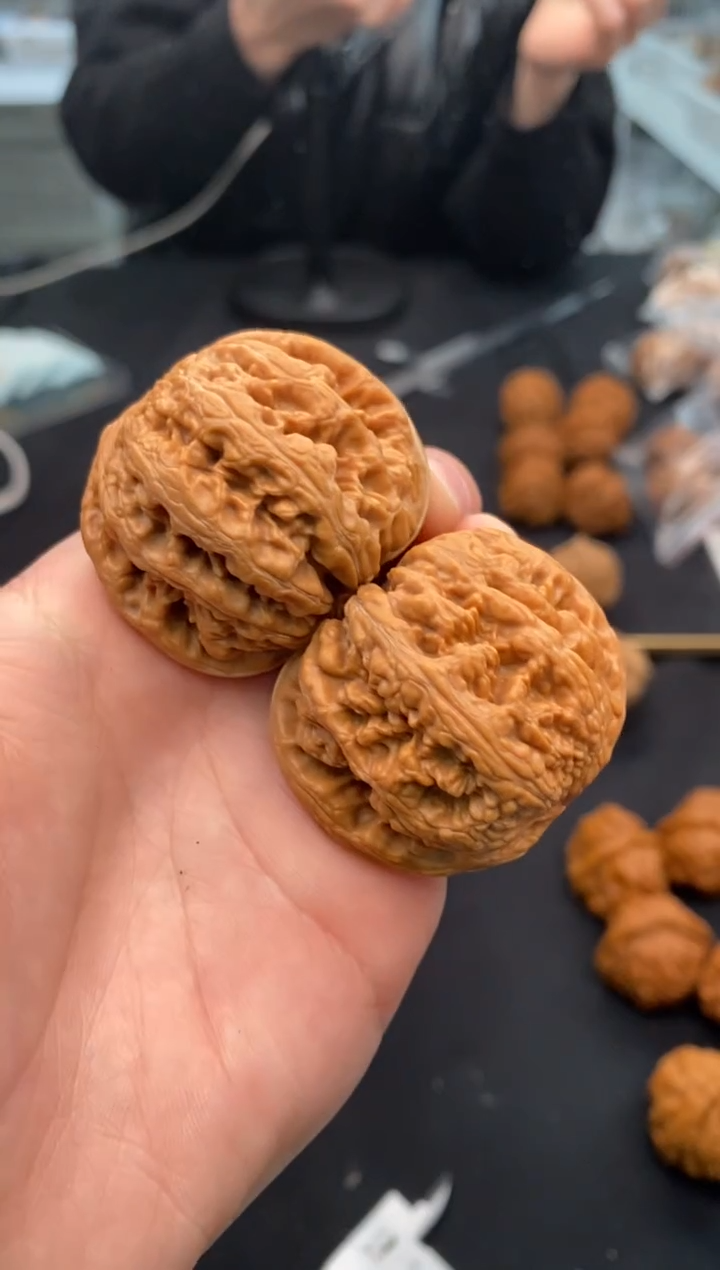 【闪购商品】文玩核桃把件肉球筋42-u235