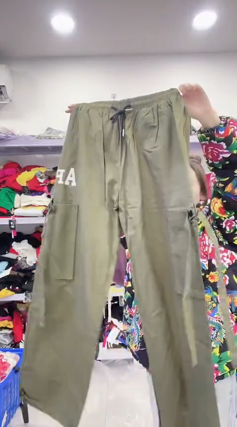 闪电购精品女装131S