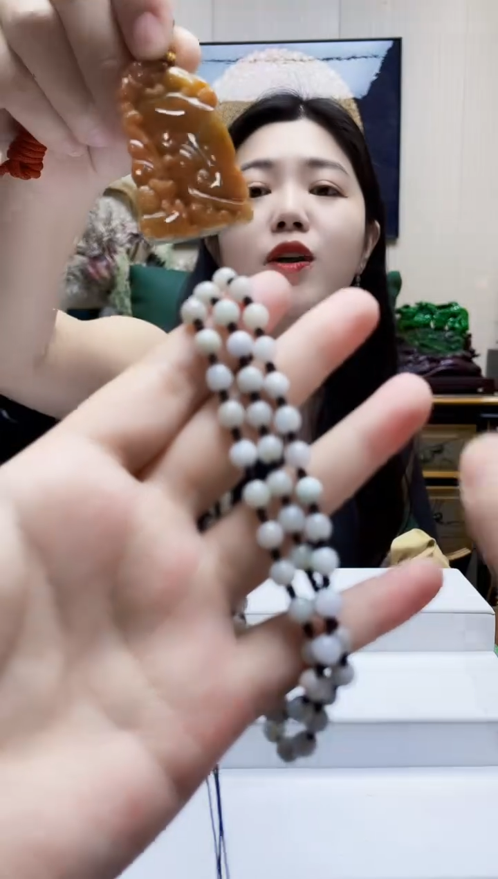 未镶嵌定制翡翠吊坠32