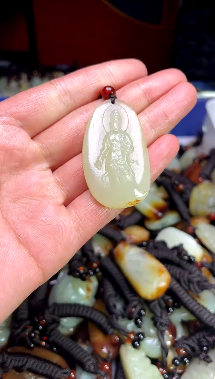 【闪购商品】和田玉颈饰未镶嵌1