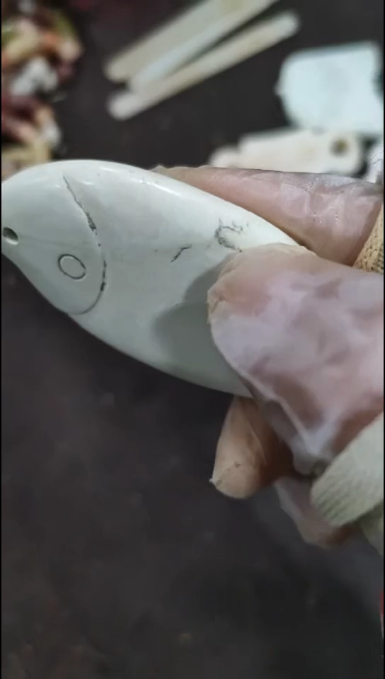 未镶嵌和田玉挂件一单1个微瑕