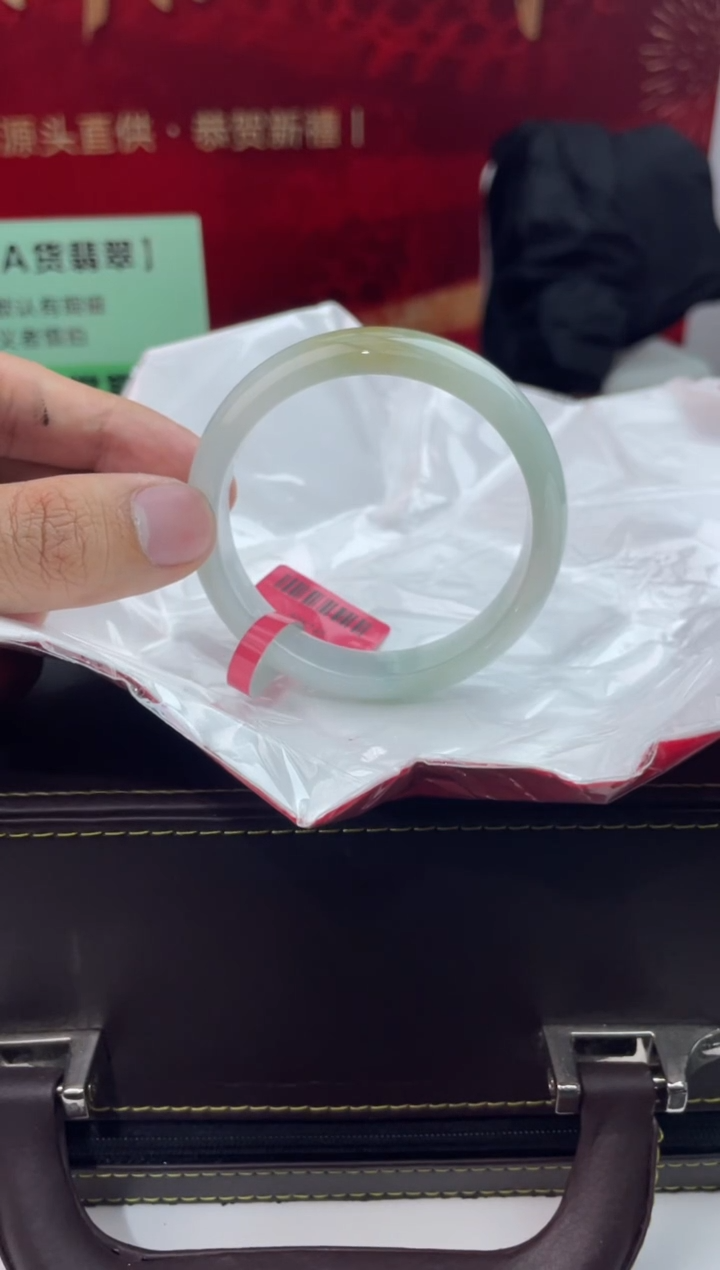 【闪购商品】翡翠手镯未镶嵌10翡翠手镯