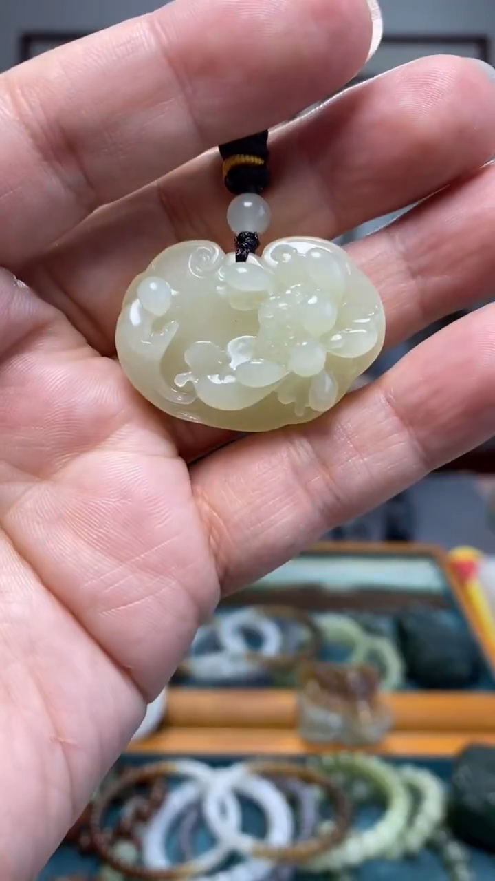 颈饰未镶嵌和田玉51