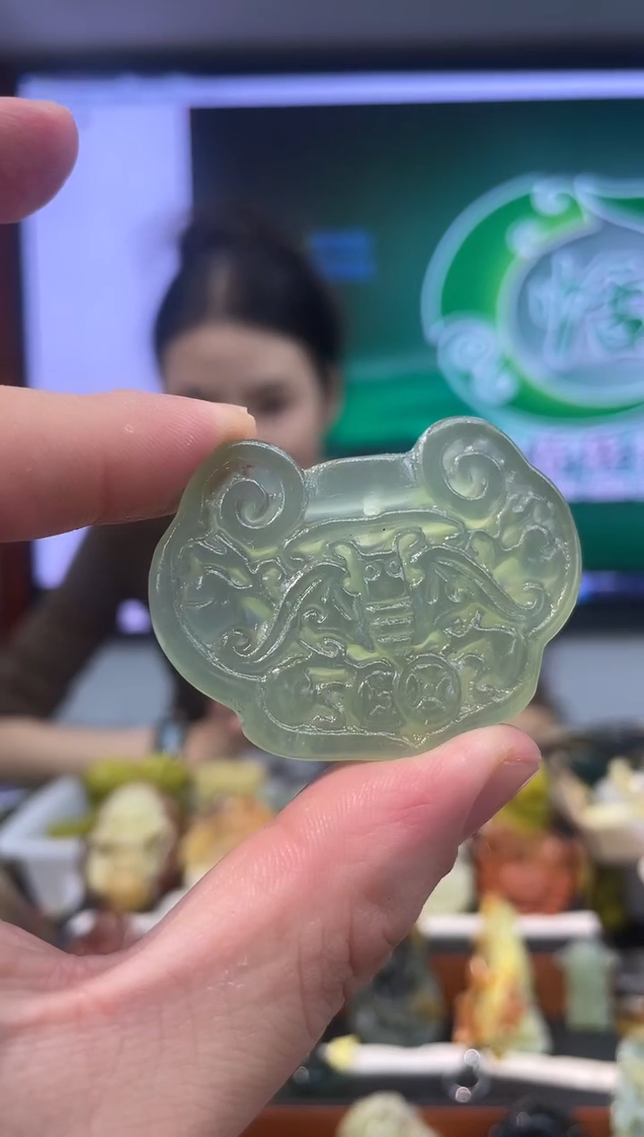 【闪购商品】岫玉吊坠未镶嵌·多样性发货*拍一发一