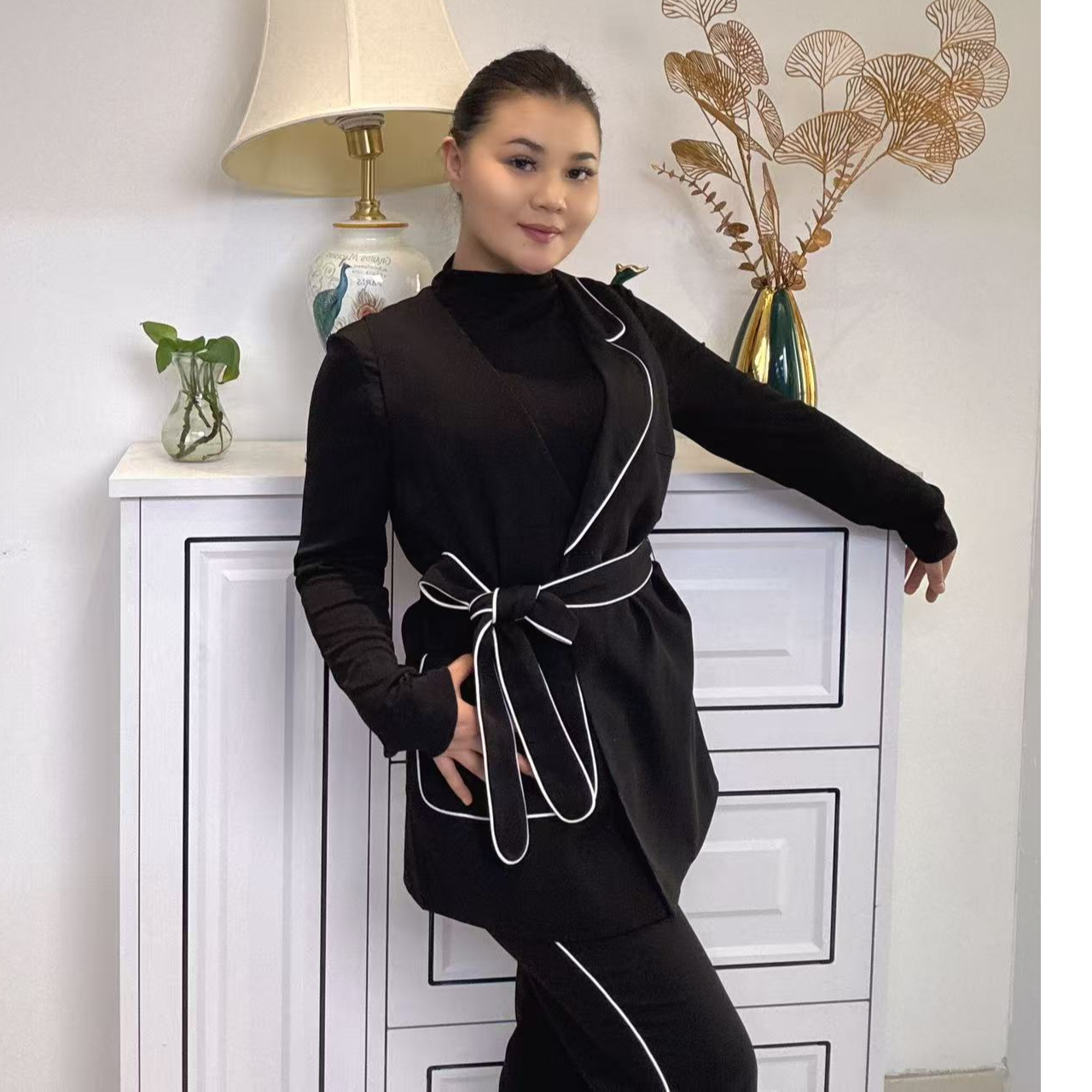 春季宽松型薄款通勤风马夹网红秋冬休闲气质黑色潮流百搭时尚轻奢