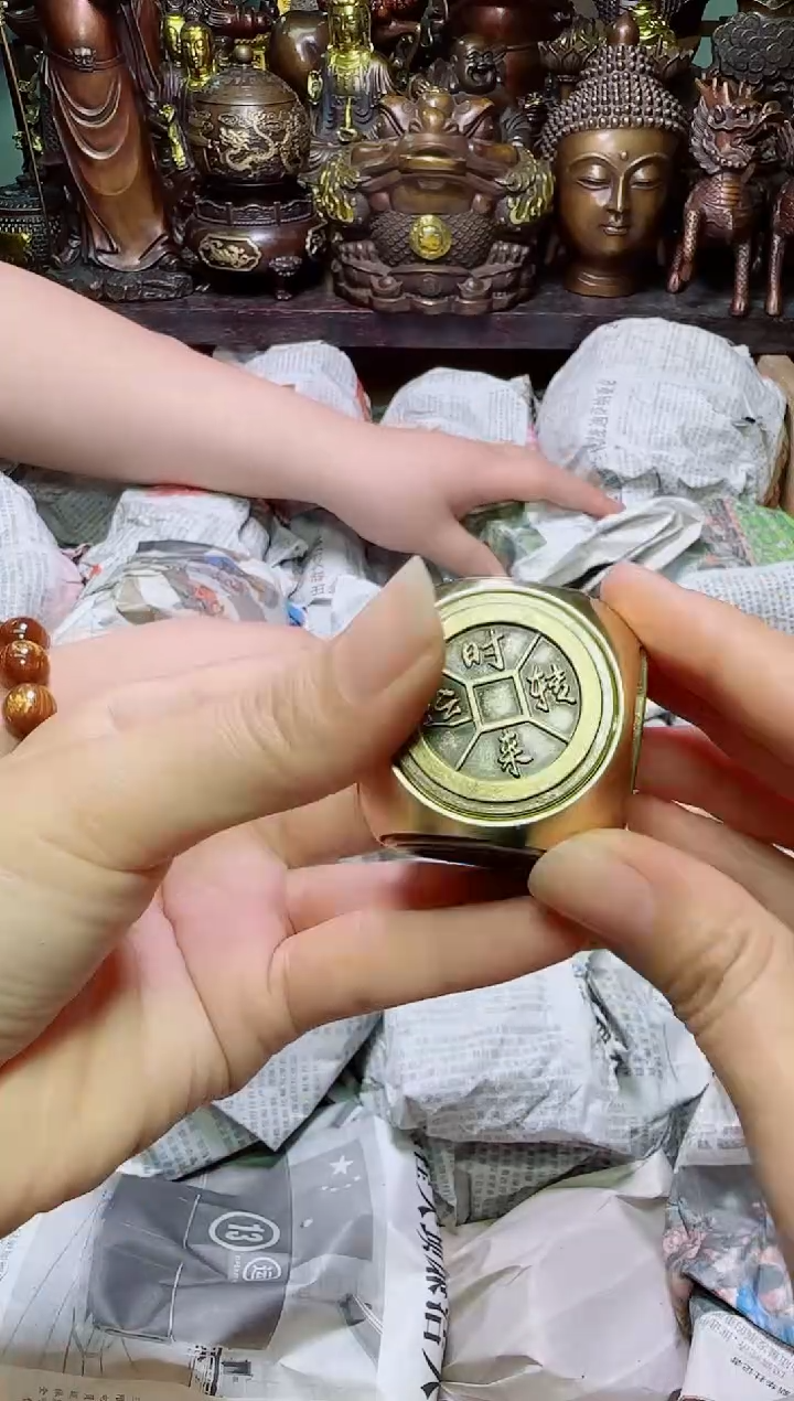 铜器文玩摆件客厅摆件