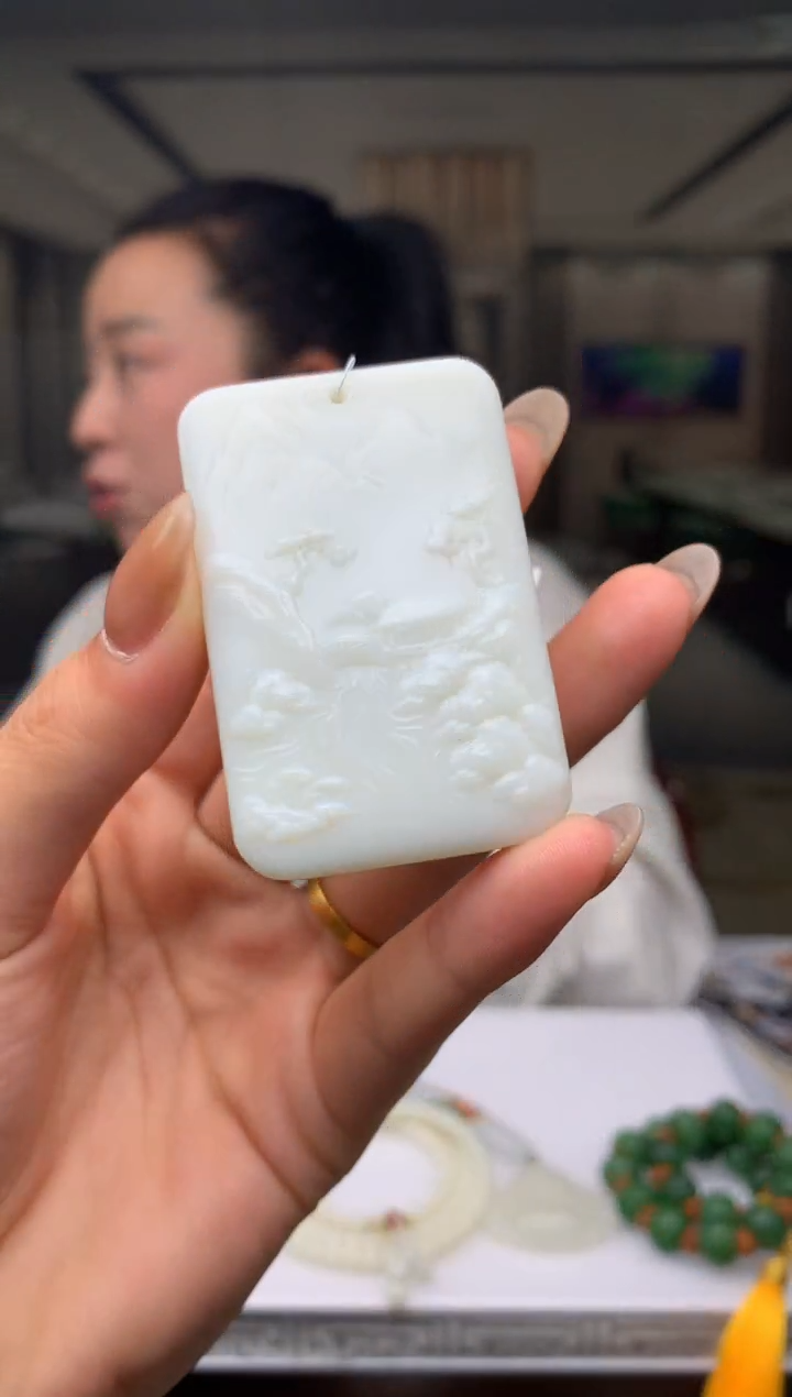 【闪购商品】定制和田玉Boss阳天然和田玉（拍一发一）