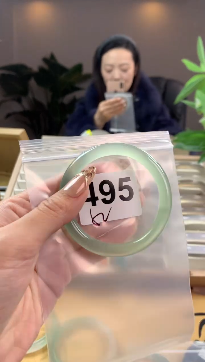 【闪购商品】玛瑙/玉髓手镯未镶嵌495