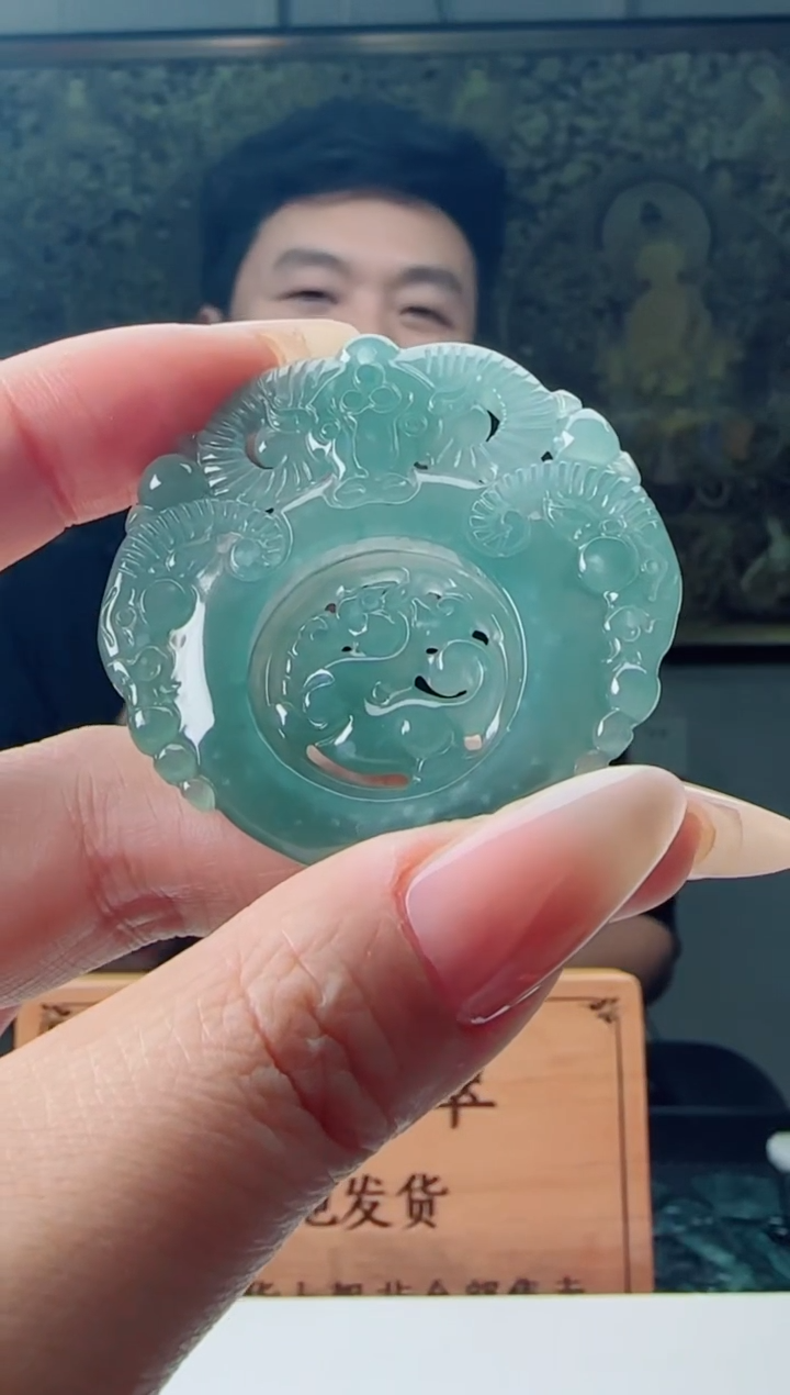 【闪购商品】翡翠颈饰未镶嵌多样性随机一件发货